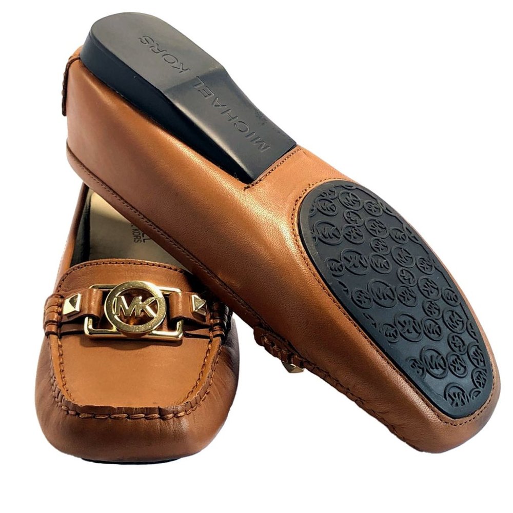 Michael Kors Leather 'Charm' Flat | SZ 7.5